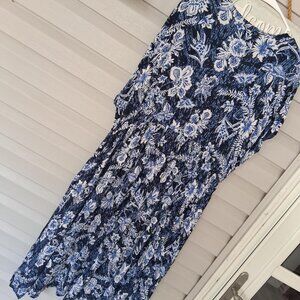 KIMONO -Size 1/2  TORRID BRAND